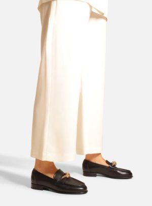 Mocassim Preto Couro Bico Redondo Metal N?