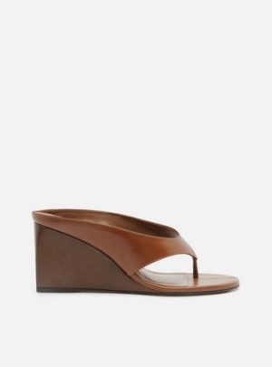 Sand?lia Marrom Couro Anabela Tira Thong