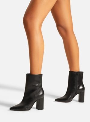 Bota Preta Couro Cano Curto Z?per B?sica