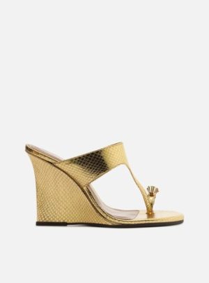 Sand?lia Dourada Couro Anabela Tira Thong Snake